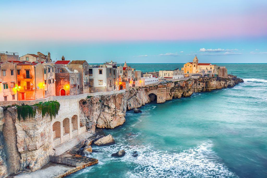 Estate in Puglia: Dove Vivere il Vero Lifestyle Mediterraneo tra Mare, Cultura e Relax